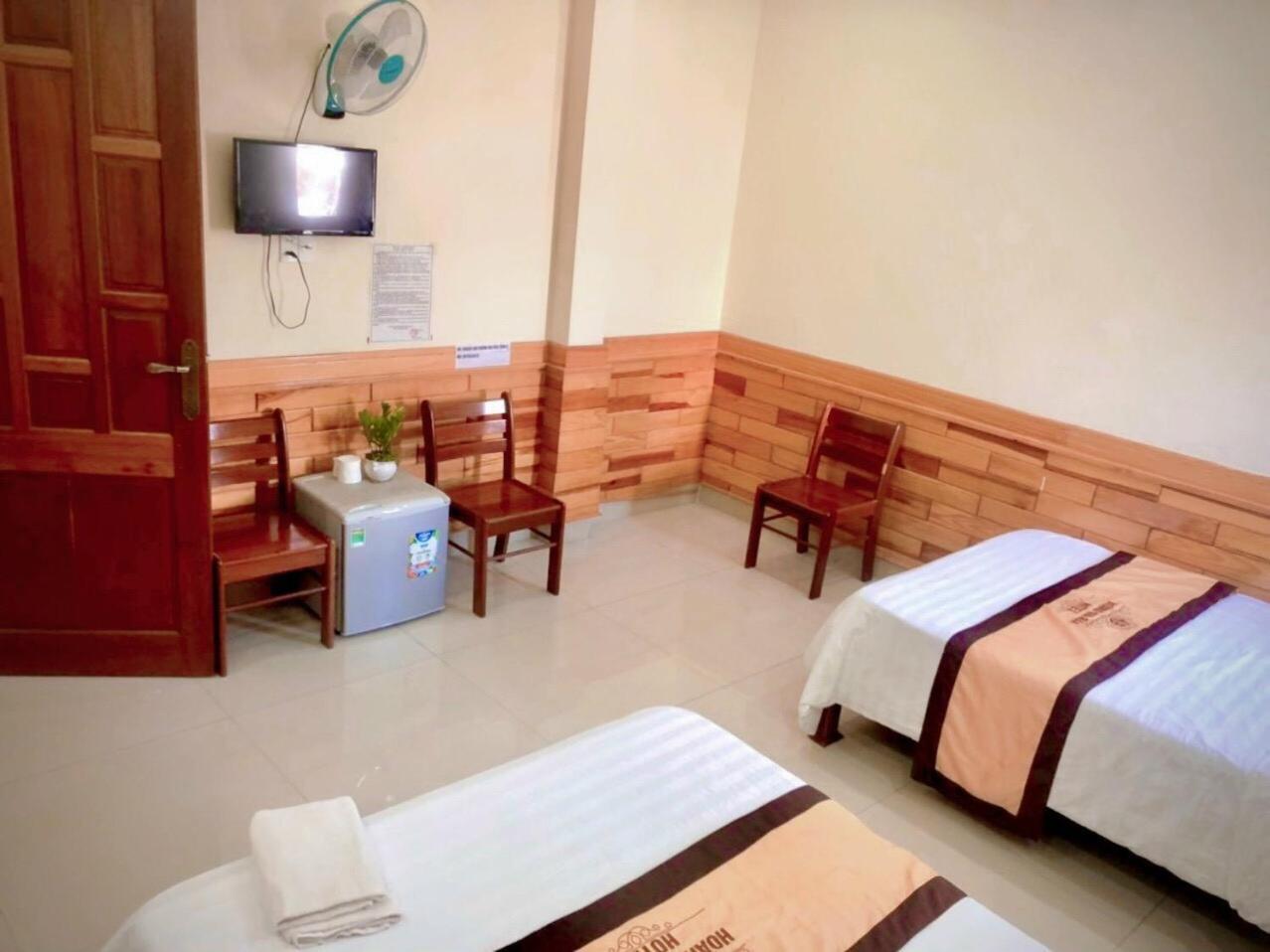 Hoang Gia Bao Kon Tum Hotel ภายนอก รูปภาพ